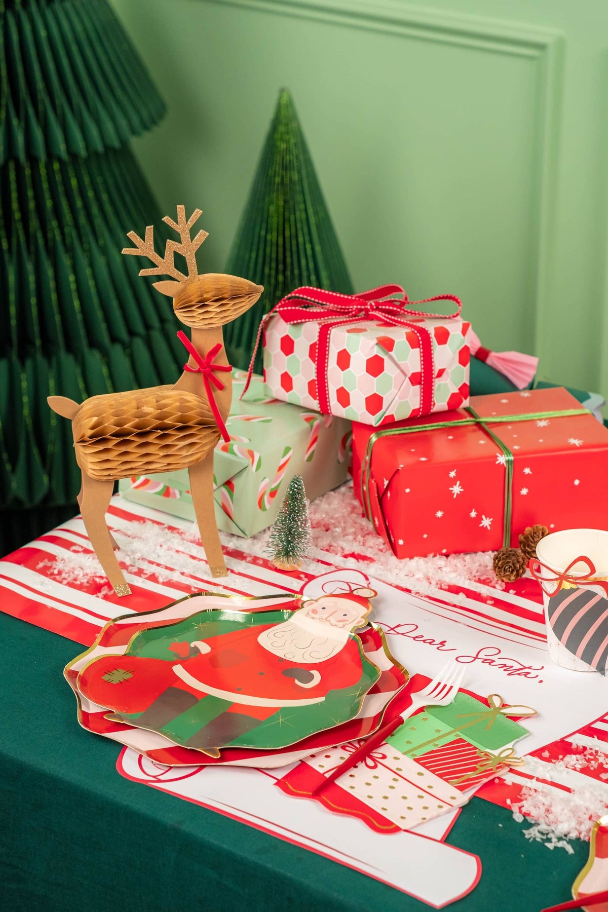 6 Christmas Cheer Paper Cups