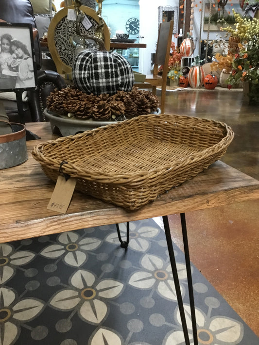 Df5323 Wicker Casserole Basket CC