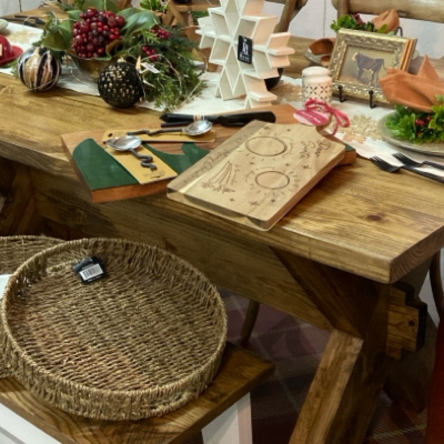 DTPX6 Pine X Base 6' Dining Table