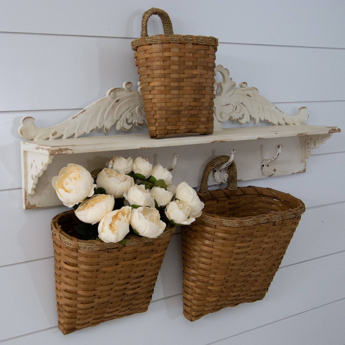 Hanging Chipwood Baskets With Woven Handle (3 sizes)      (25)