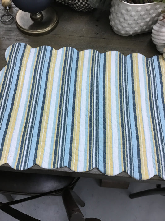 C862623255 Ainsley Placemat Faire