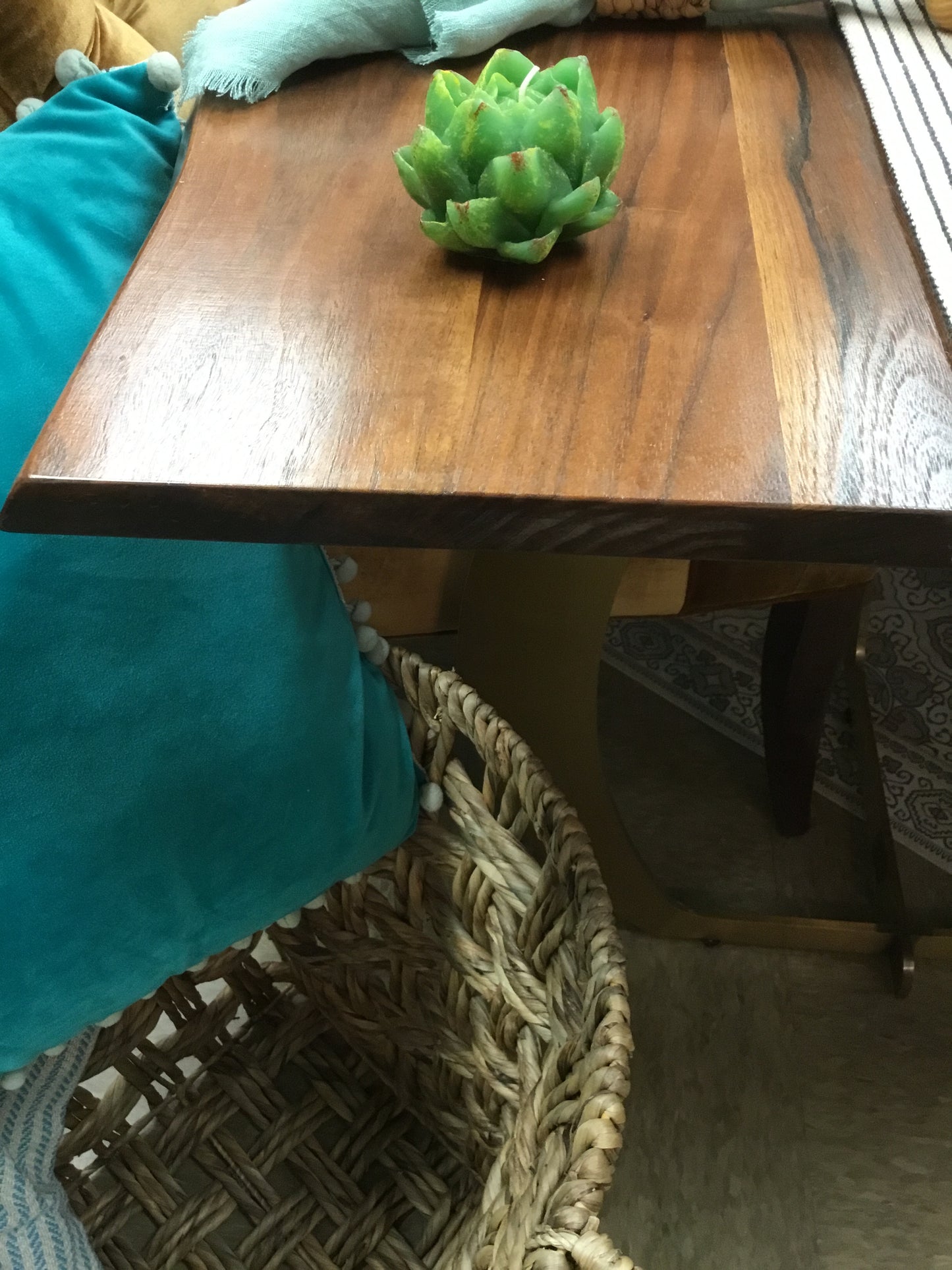 7601-20 TC Sm Artichoke Candle