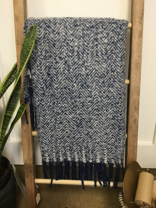 6 53929-TC Blue Herringbone Chenille Throw