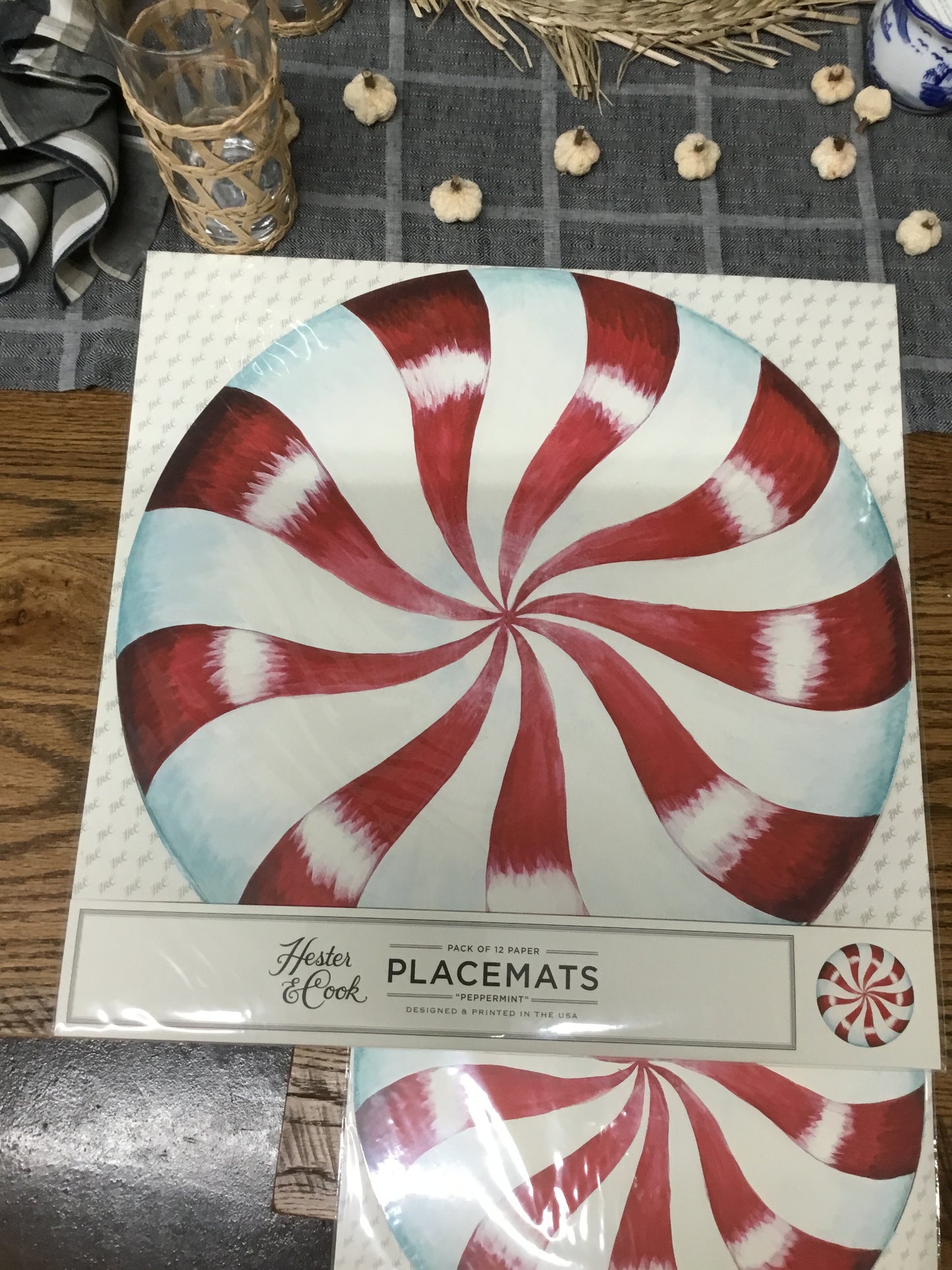 KP1217 EF-HC Die Cut Peppermint Place Mat Set Of 12