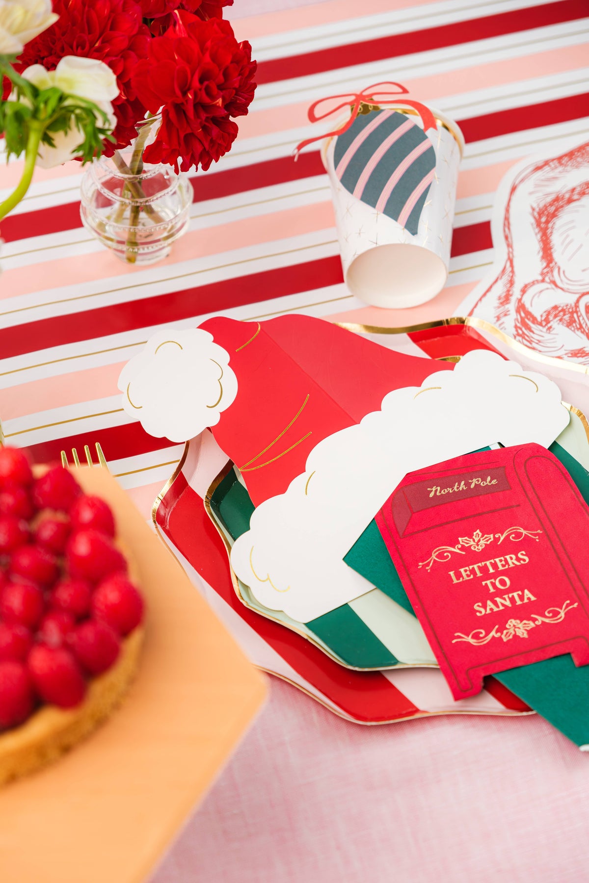 6 Christmas Cheer Paper Cups