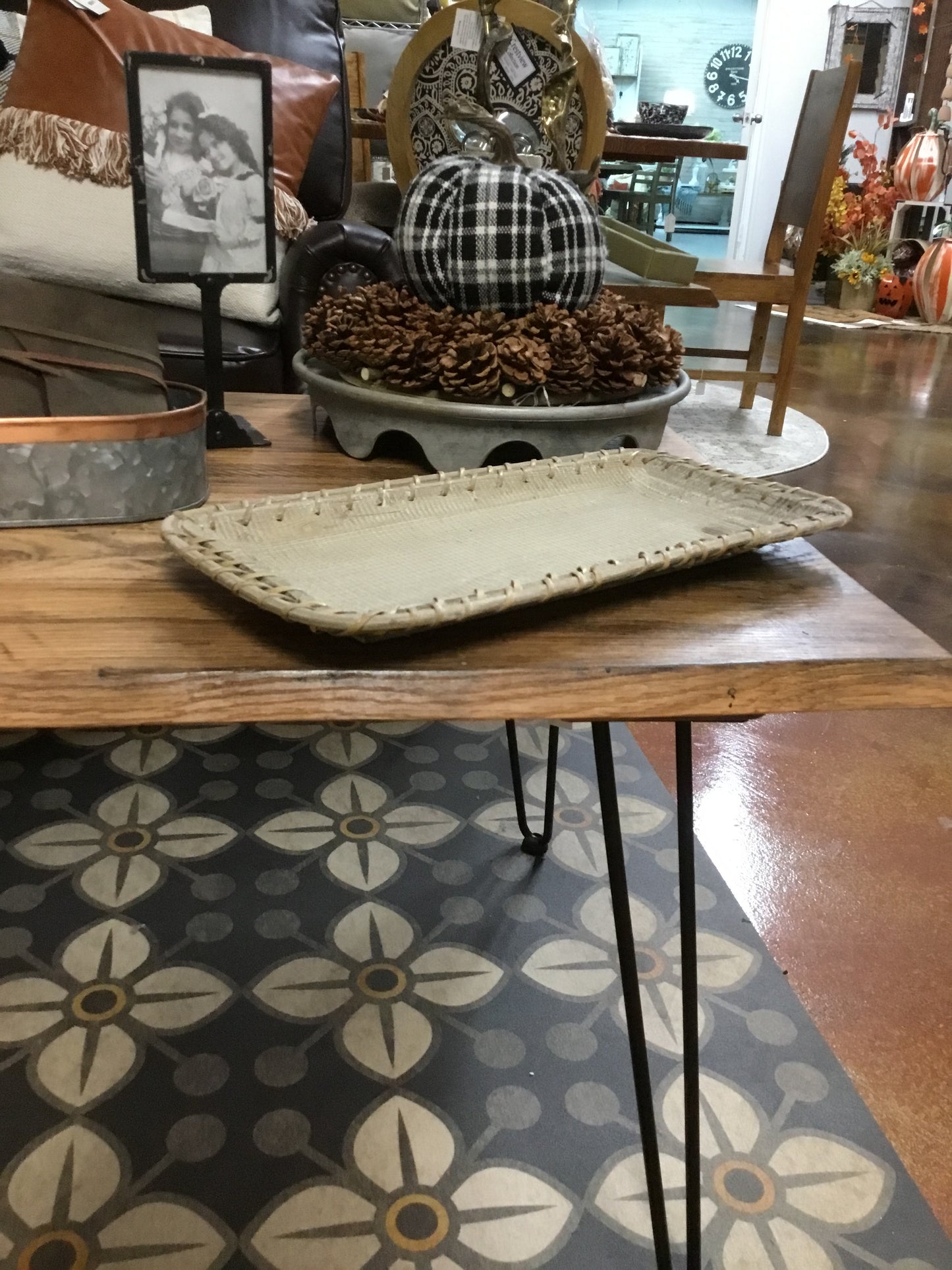 Eaw10062a Sm Rattan Laced Tray