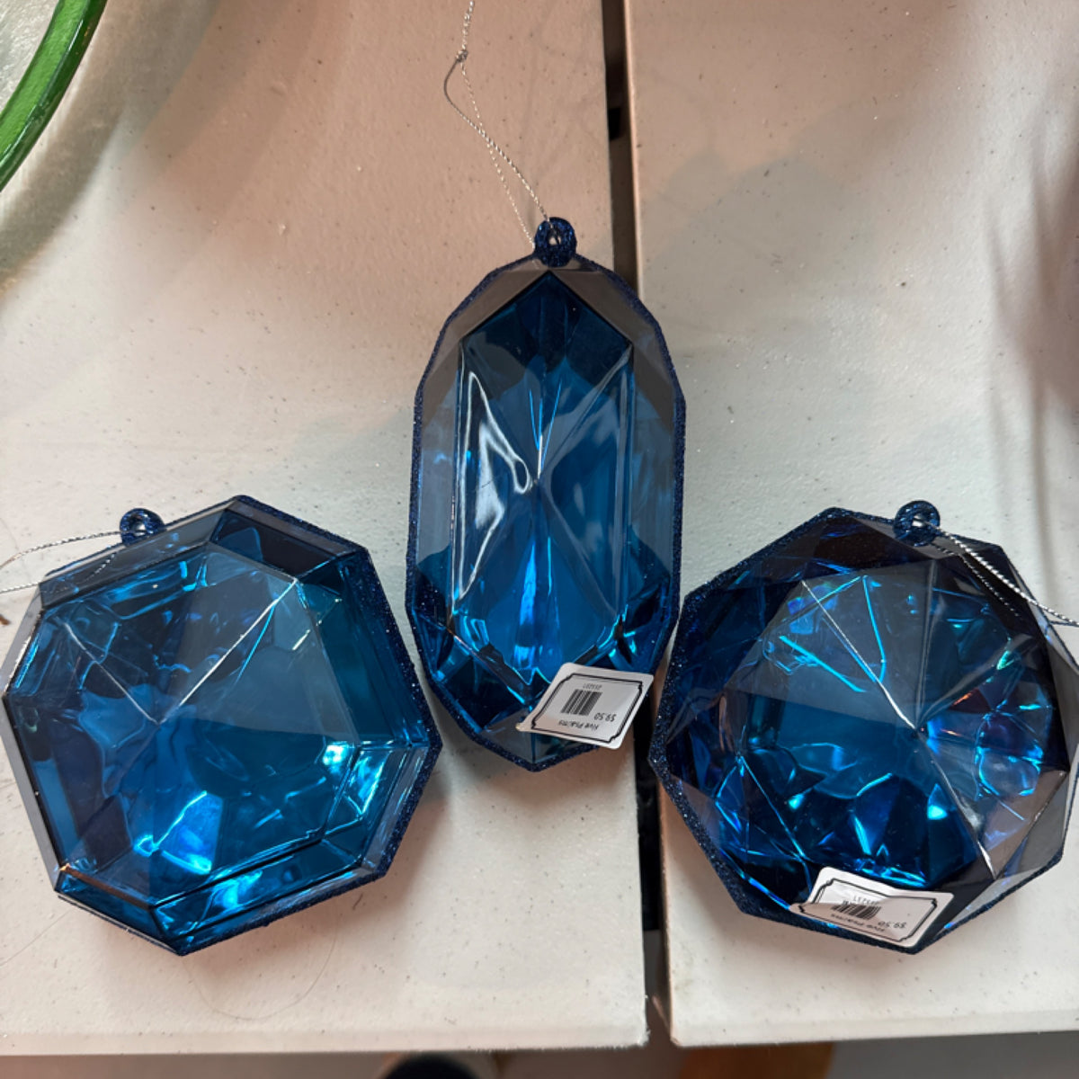 6 blue diamond ornament