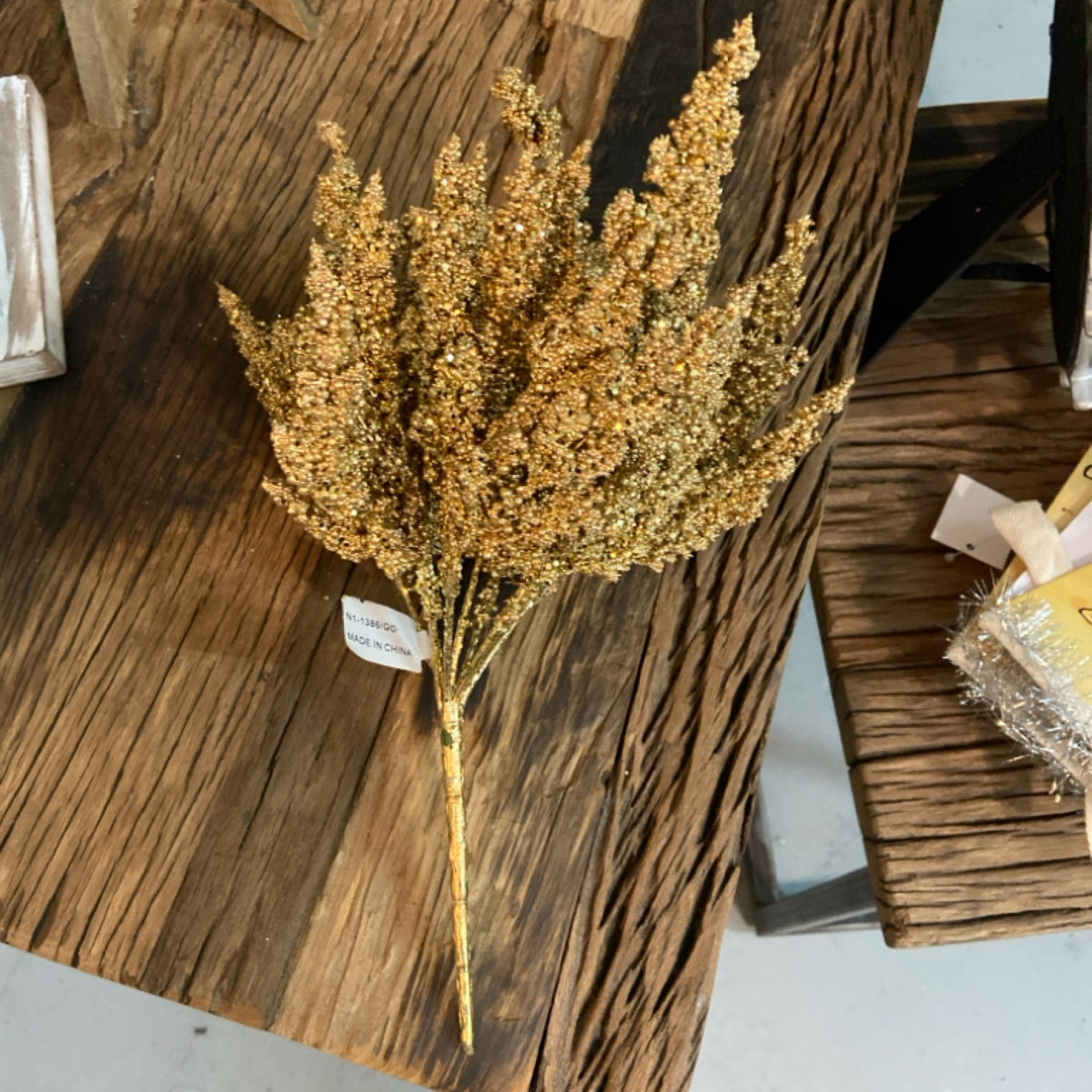 6 Astible Gold         (25)