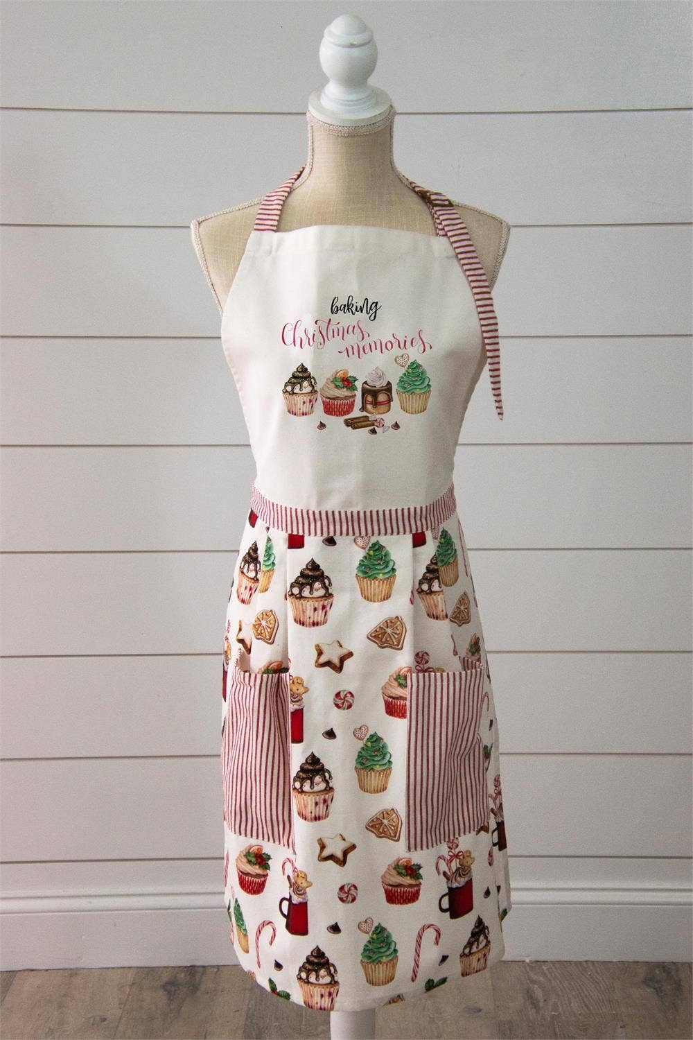 6 Apron - Sweet Christmas Memories