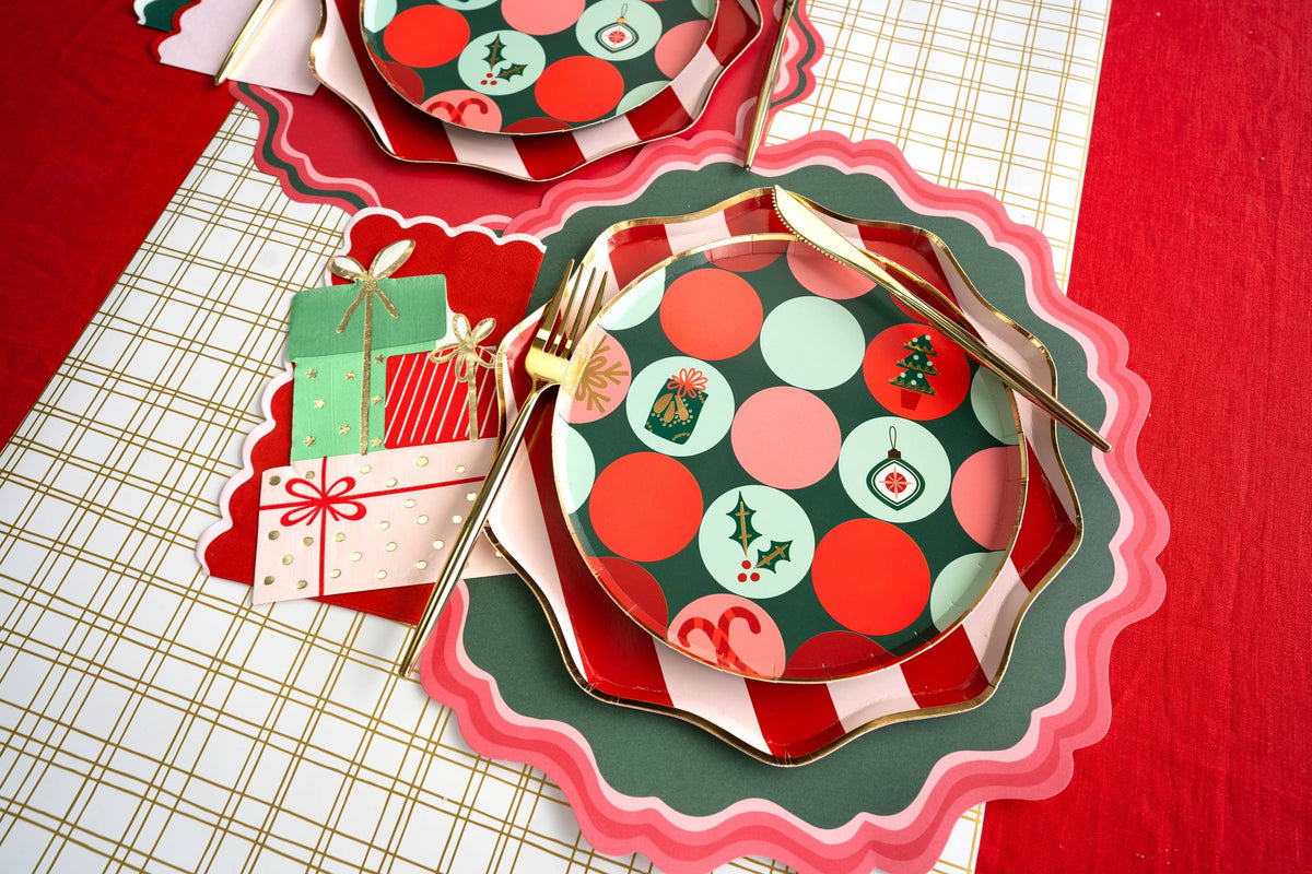 6 Christmas Party Dessert Paper Plates