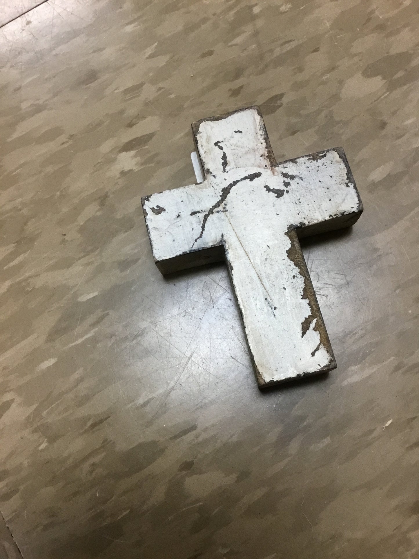 230126-Ha White Wooden Cross