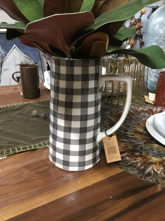 Df0131-Cc Stoneware Pitcher