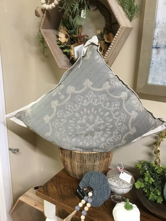 6 Exn80252 PH Edge Hill Weathered Blue Pillow