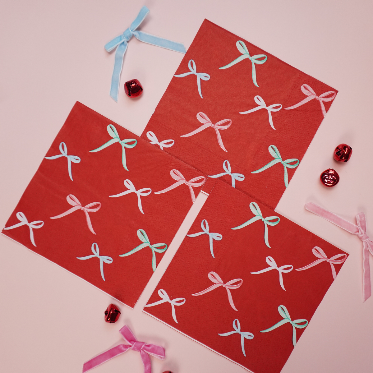 6 Ornaments & Bows Napkin