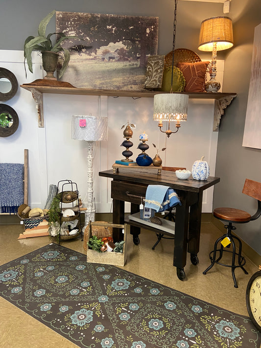 Kitchen Island with Drawer